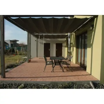 schaduwgordijn charcoal grey pergola